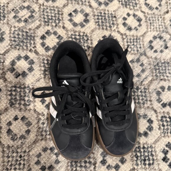 Adidas Kids VI Court Shoe - Picture 6 of 8